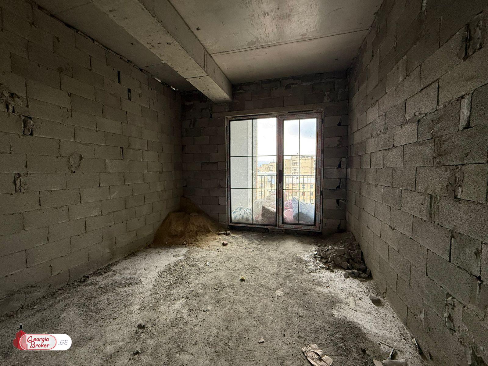 продается квартира новостройка 4-комнаты